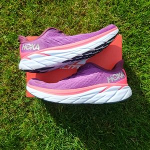 Hoka One One Clifton 8 size 10 Mens